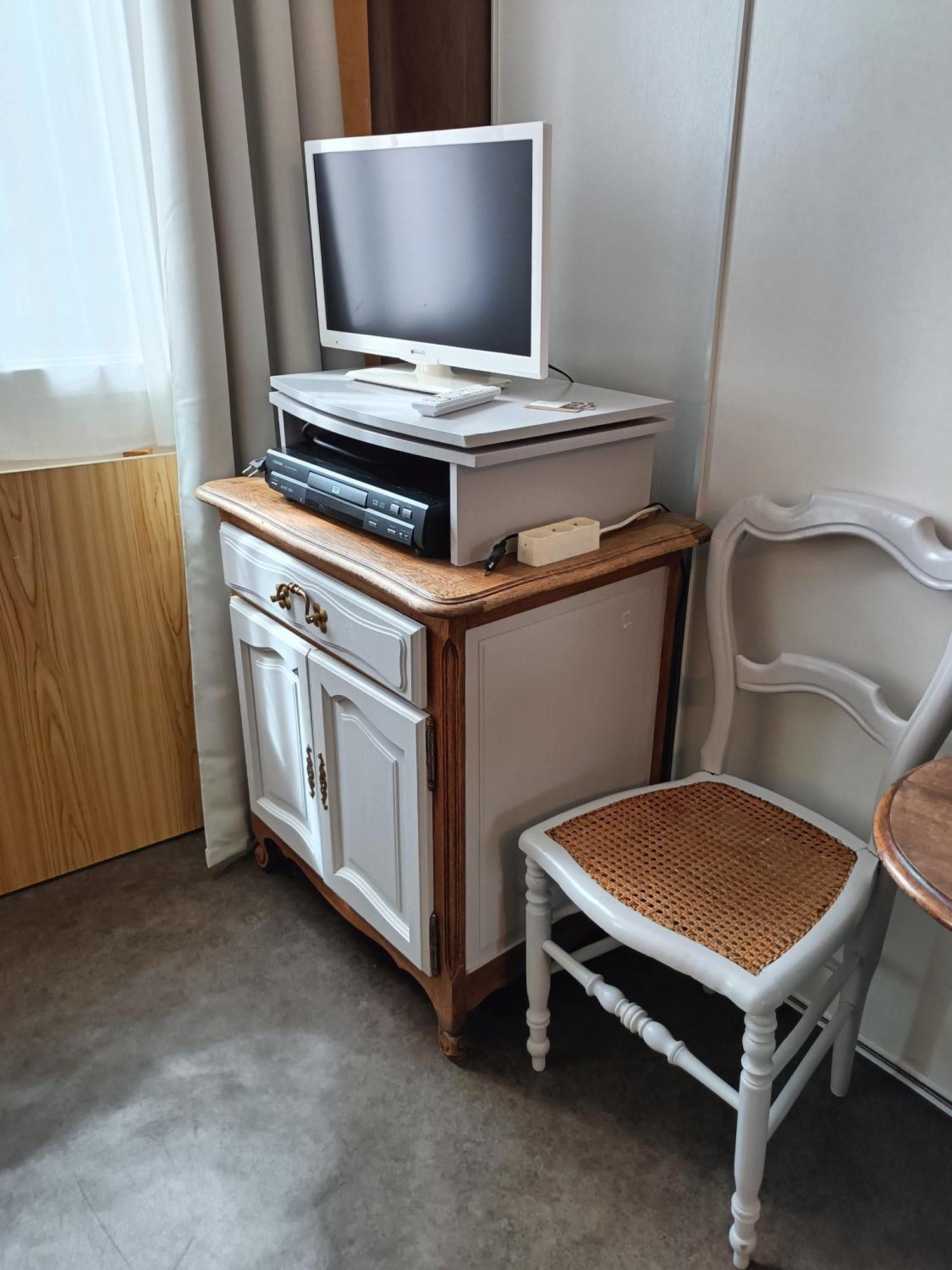 Séjour chez l'habitant Dans Le Centre Historique Pont-Audemer